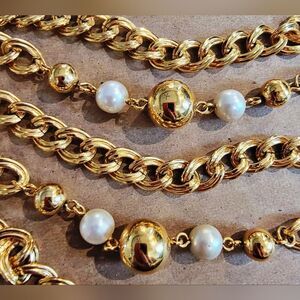 Vintage Napier Gold Tone 30” Chain Link Necklace 10 Beads Gold Faux Pearl 1980s